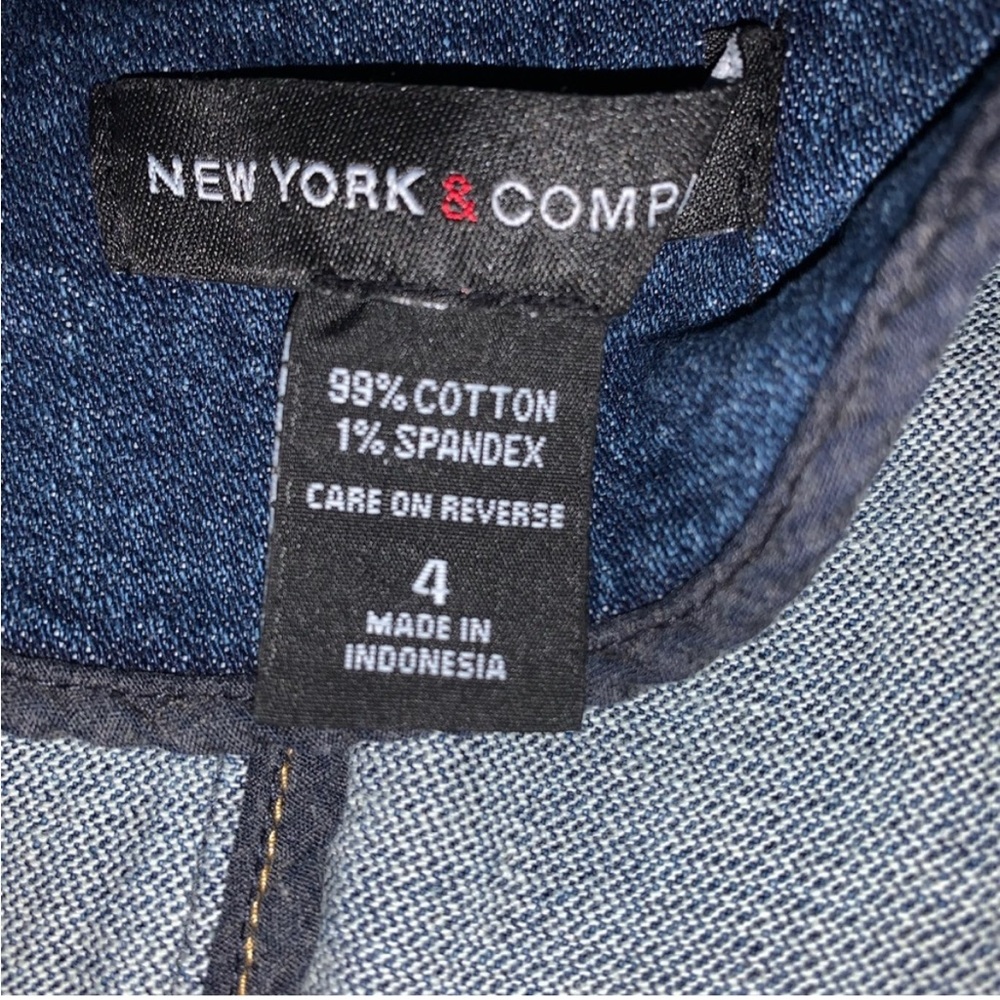 New York & Company Jean Jacket, Size 4 - Picture 3 of 5